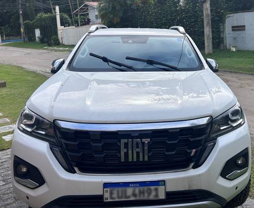 FIAT TITANO 2.2 TURBO DIESEL RANCH 4X4 AT6 FIAT TITANO 2.2 TURBO DIESEL RANCH 4X4 AT6